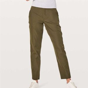 Lululemon City Trek Trouser Pant Size 6 - Olive